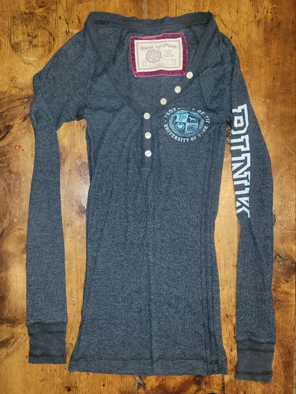 Victoria's Secret PINK 2000s Grey Long Sleeve